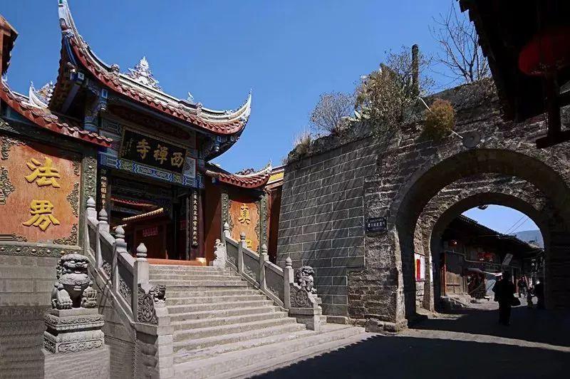 莫兰迪色系